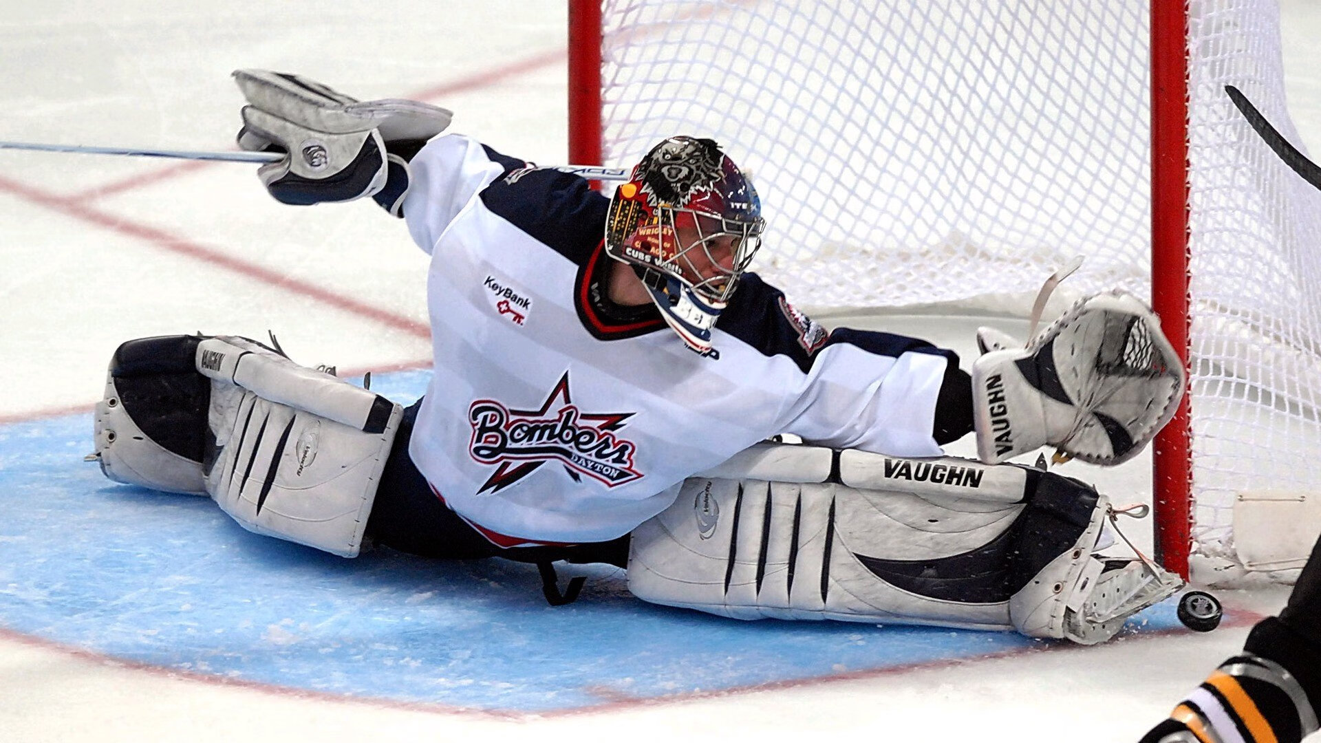 全国青少年“篮动未来”科普讲座在广州火热开展，问动青少年篮球培训