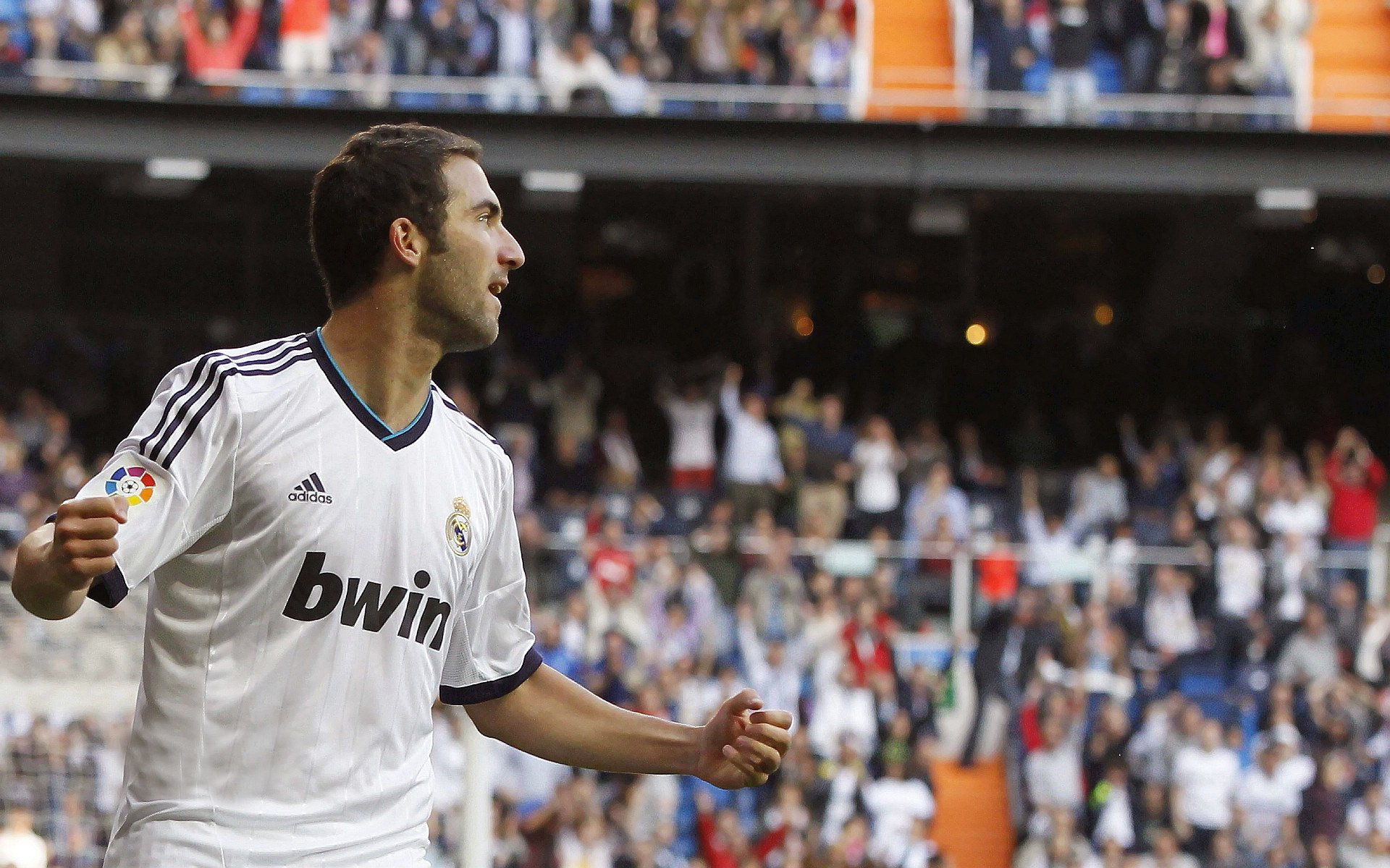 全明星投票：超级球星“激战”中你最支持谁？